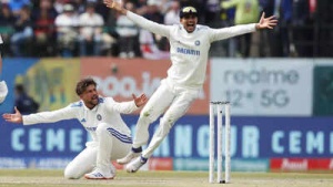 India vs England: Calls Grow for Kuldeep Yadav's Inclusion in Second Test Amid Bumrah Workload Concerns